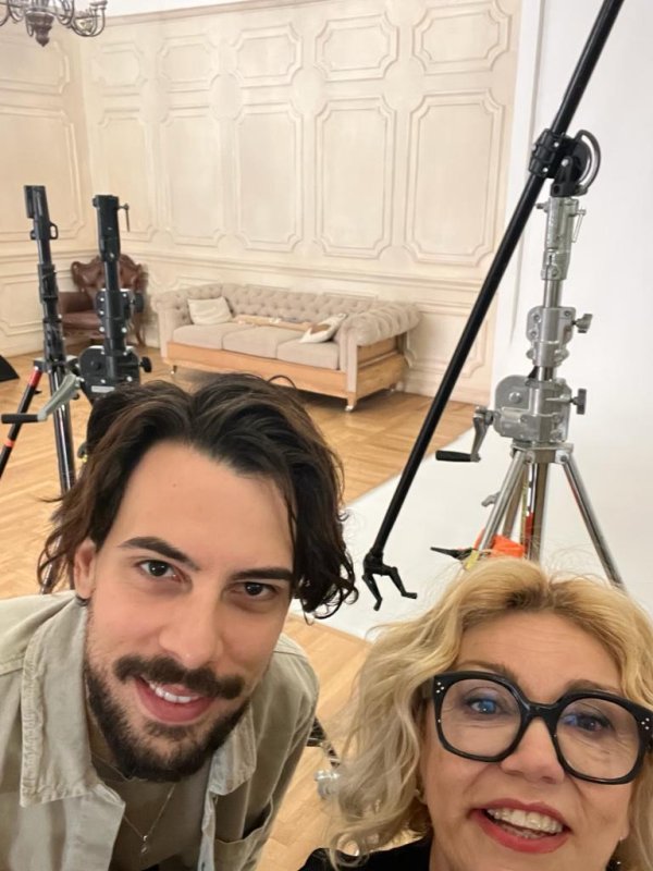 TOP CLASS RICCI ART HAIR STUDIOS